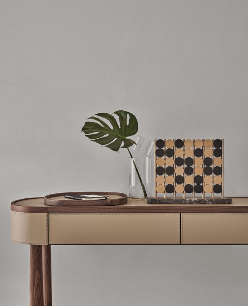 Porada - Rami Console