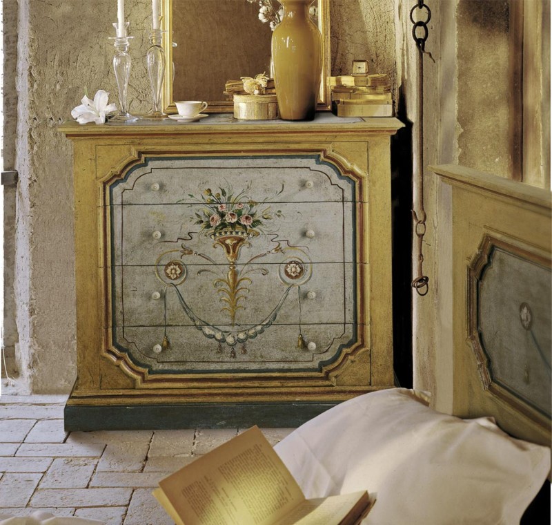 Mobili di Castello - Comò I Decori